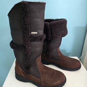 Leather and shearling boots